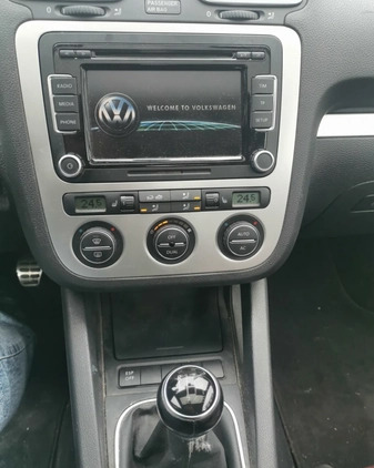 Volkswagen Eos cena 21500 przebieg: 198000, rok produkcji 2009 z Warszawa małe 232